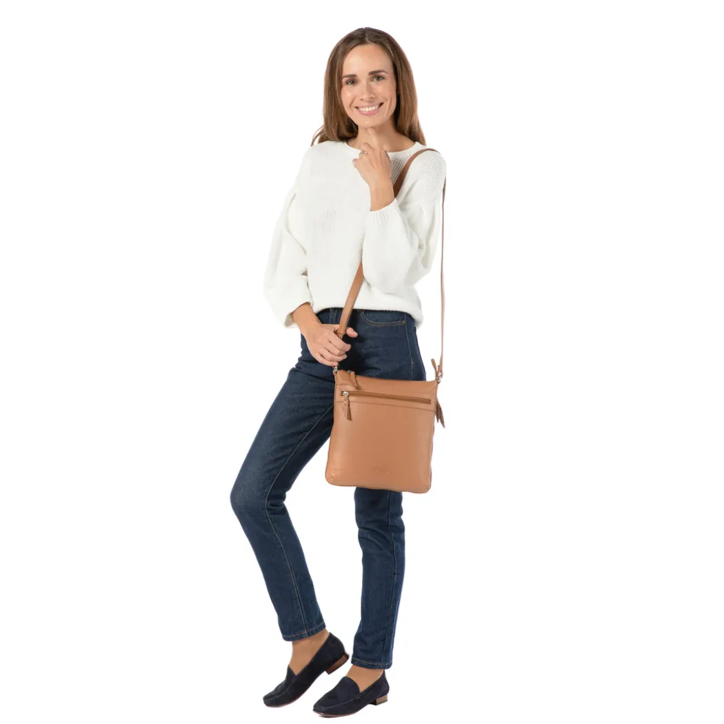 Crossbody Bag (M) - cognac