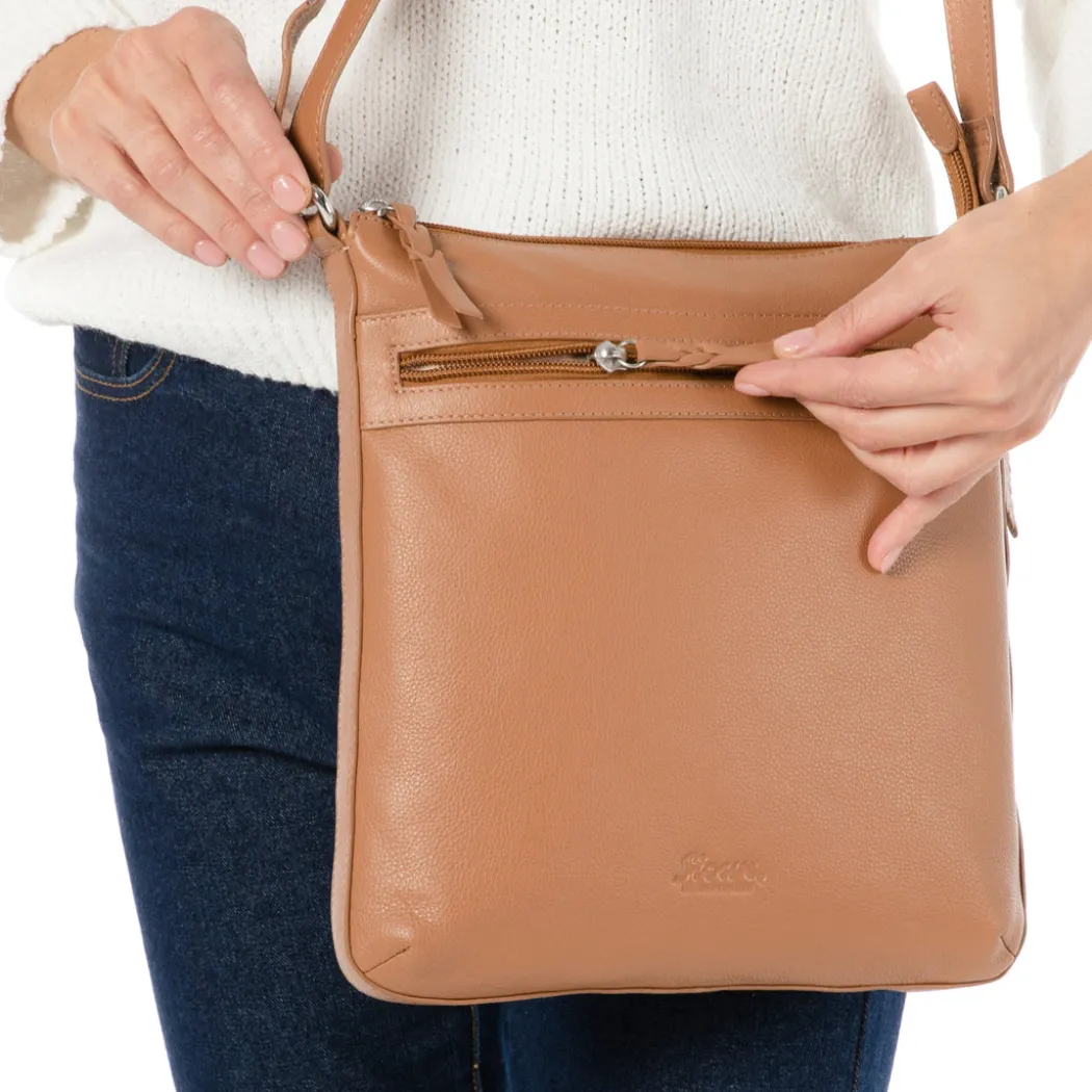 Crossbody Bag (M) - cognac